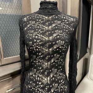 Victoria’s Secret Black Lace Turtleneck Size Small
